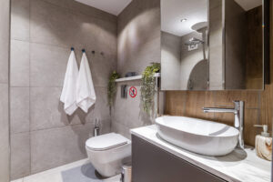 Tanas City Suite bathroom